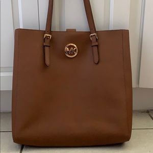 NEVER BEFORE USED oversized Michael Kors bag